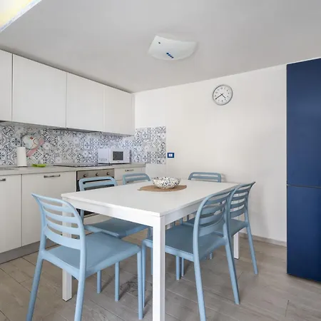 Gufo Di Mare - Celeste 아파트